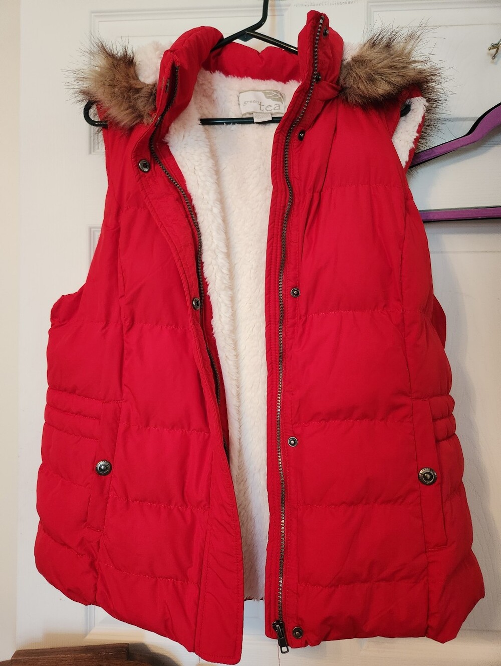 Green Tea,  Women's Red Faux-Fur Trim Quilted Puffer Vest, sz xxl
